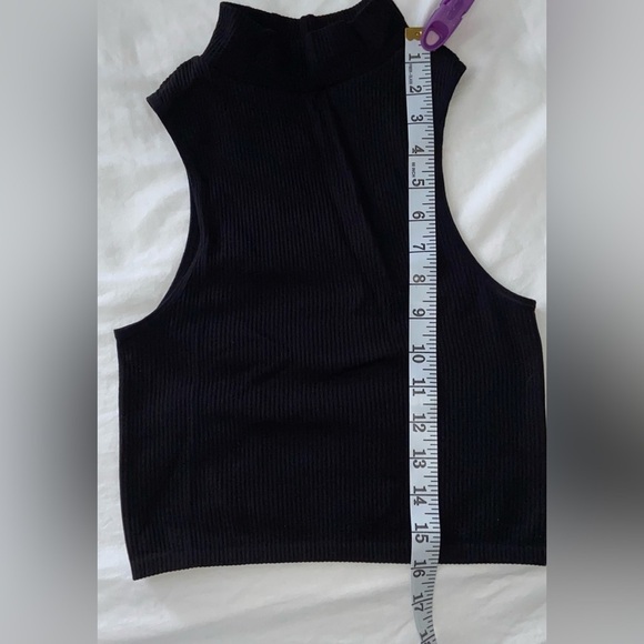 Women’s Zara Black sleeveless stretchy black mock neck ribbed Tank top size XS/S - Picture 6 of 9